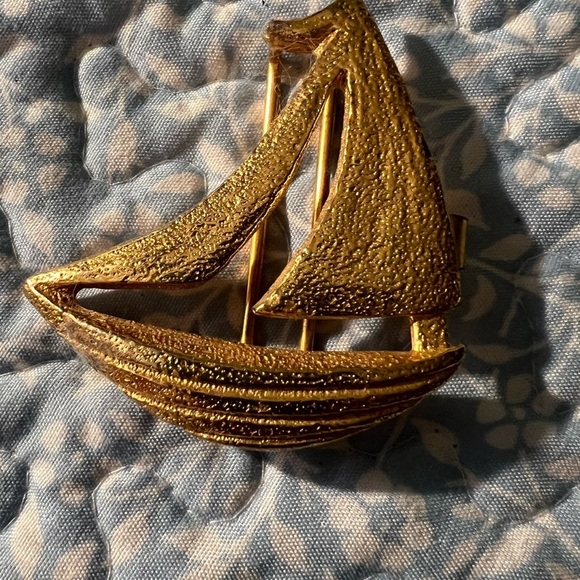 Vintage Gold Sailboat Belt Buckle Mimi DI N 1974 Brushed Goldtone main image 4